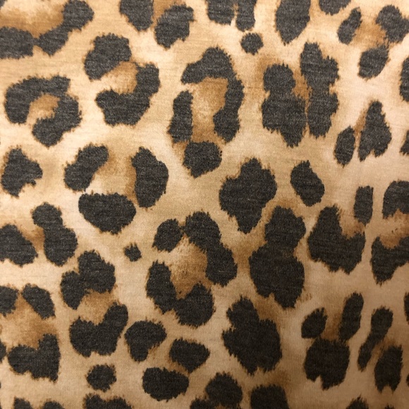 NWOT Forever 21 Plus Animal Print Hi-Lo Top (1X/2X) - Picture 4 of 7